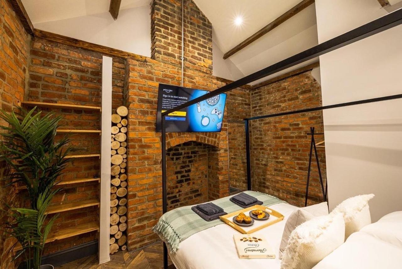 Town Center Cottage With Hot Tub 몰페스 외부 사진